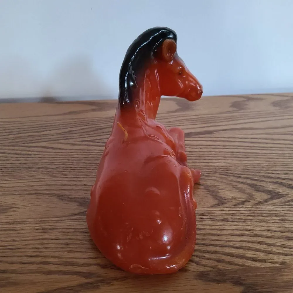 Vintage Candle Novelty Wax Candle Reclining Chestnut Quarter Horse Thoroughbred